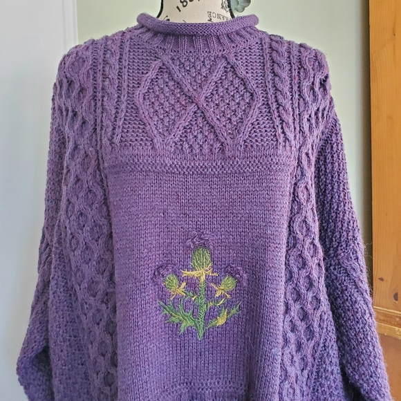 Vintage Acorn Chunky Aran Knit Purple Wool Thistle Fisherman Sweater - Picture 6 of 16